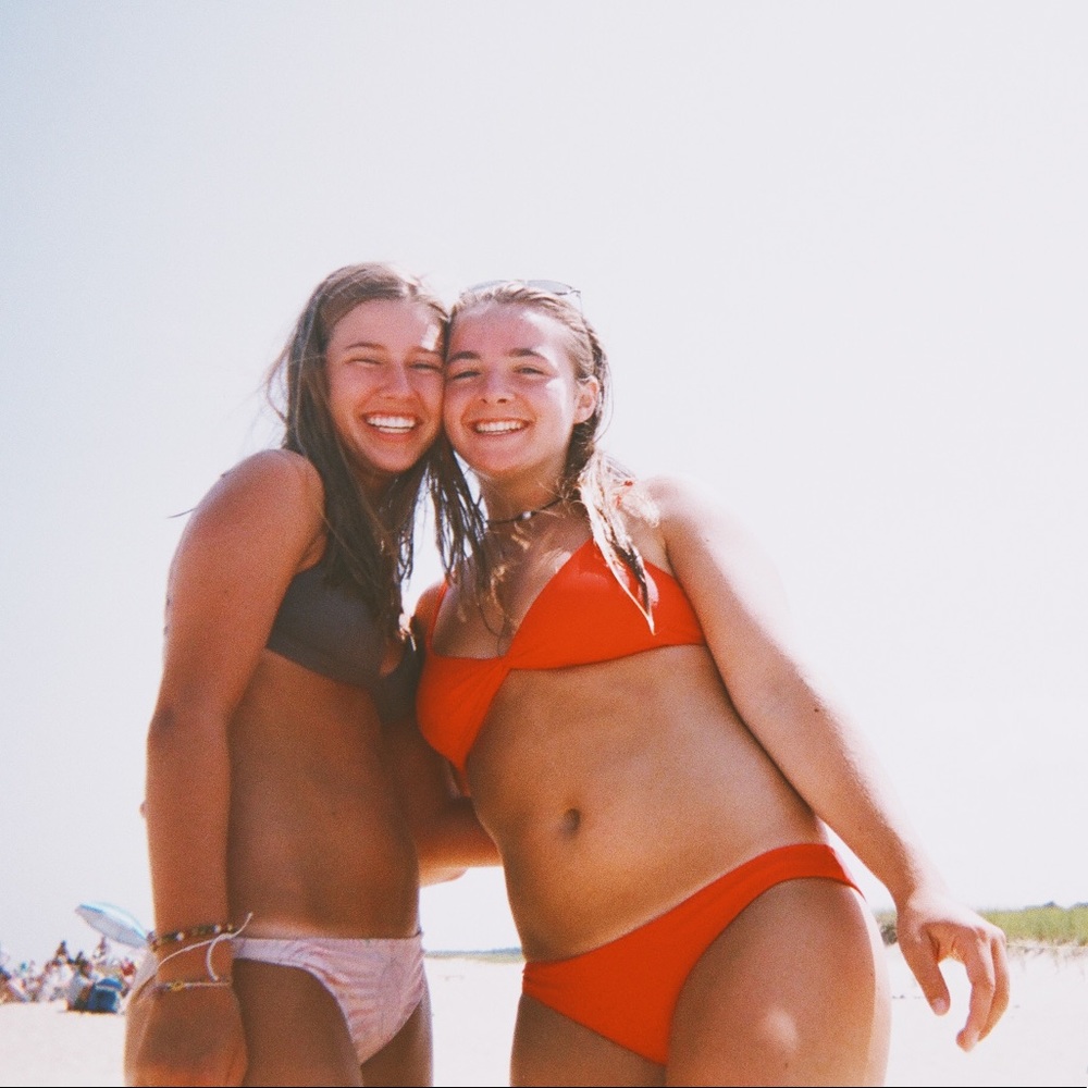 Meet your Posher, Caroline